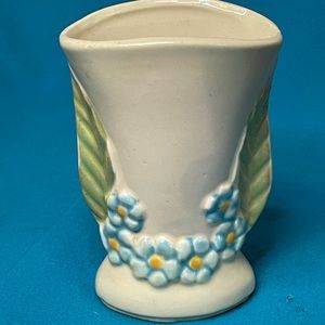 Vintage Forget Me Not Ceramic Vase. Made in USA. Blue floral with green leaves.